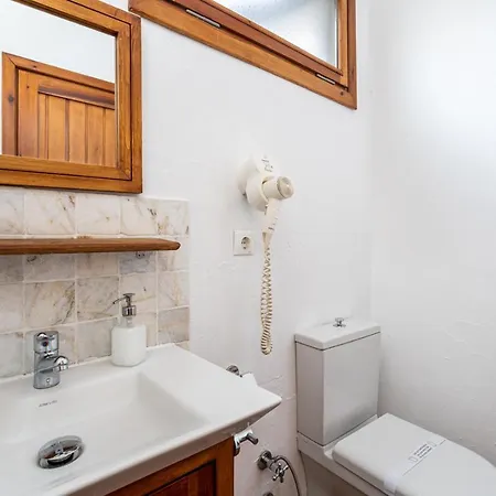 Ephesus Guest house 2*