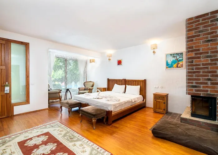 Ephesus Pensjonat 4*