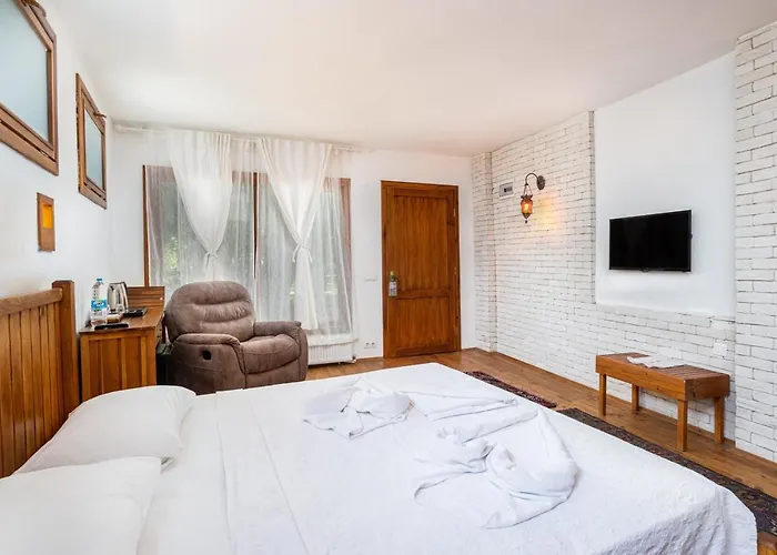 Ephesus Pensjonat 4*